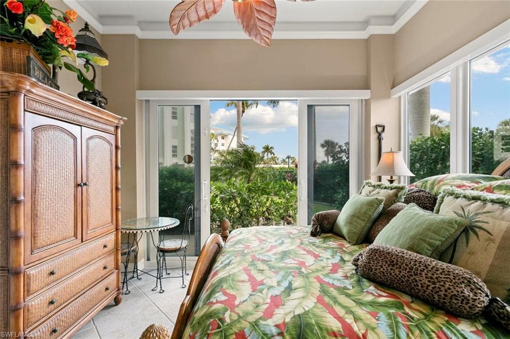 180 Seaview Ct 114, Marco Island, FL 34145-16