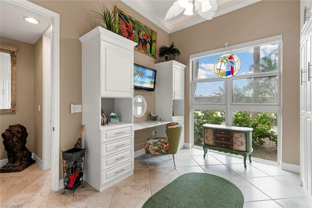 180 Seaview Ct 114, Marco Island, FL 34145-18