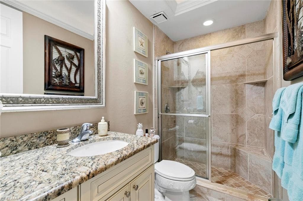 180 Seaview Ct 114, Marco Island, FL 34145-21