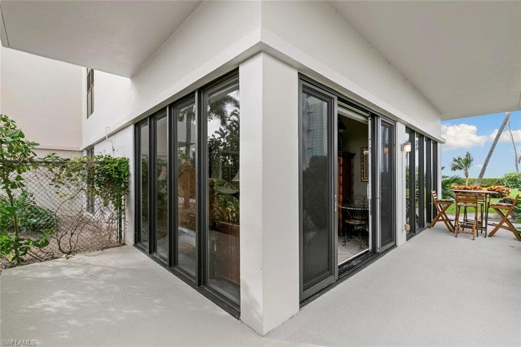 180 Seaview Ct 114, Marco Island, FL 34145-22