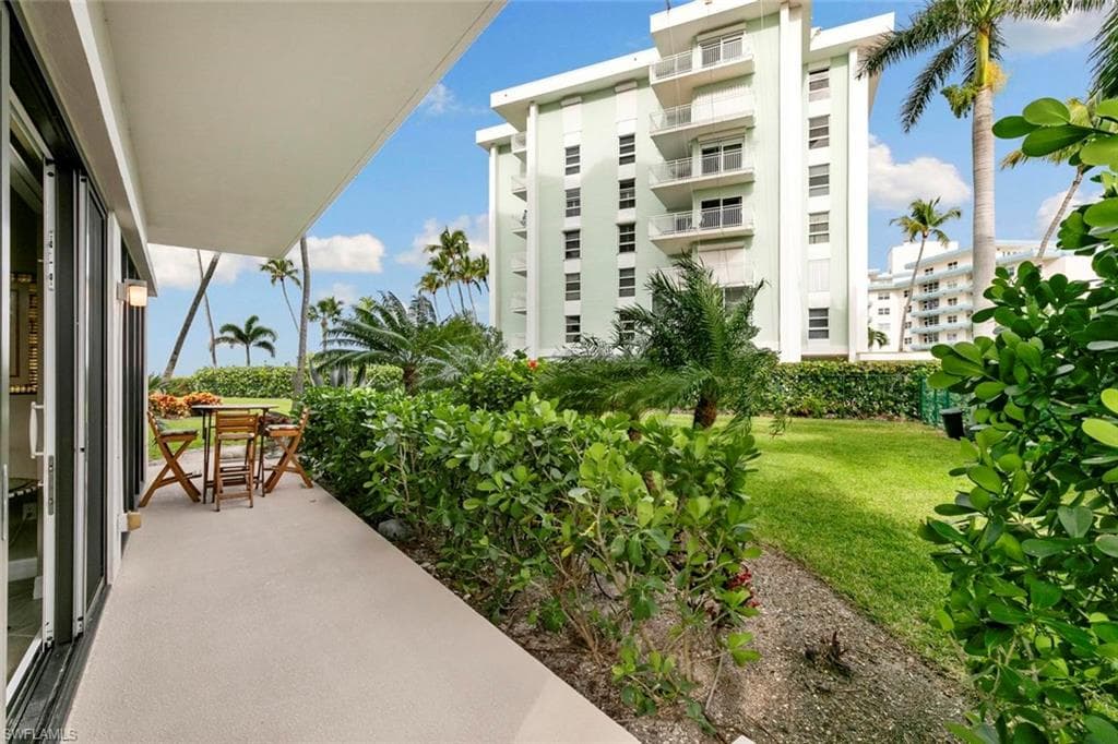 180 Seaview Ct 114, Marco Island, FL 34145-23
