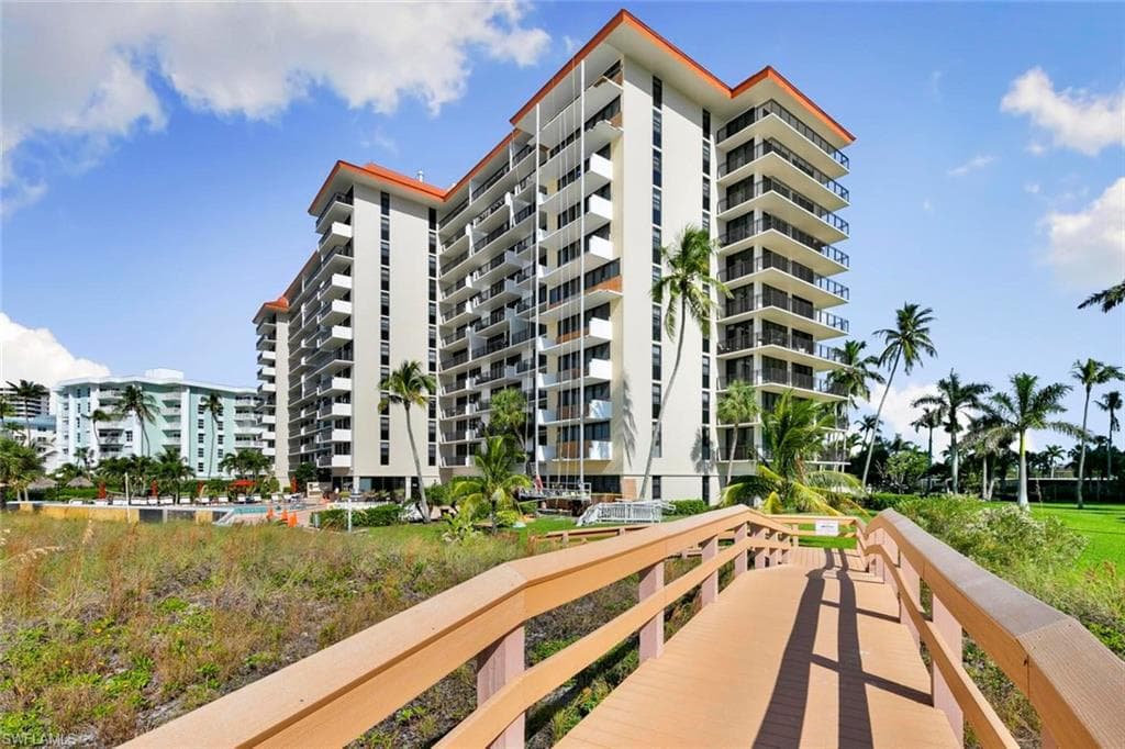 180 Seaview Ct 114, Marco Island, FL 34145-30