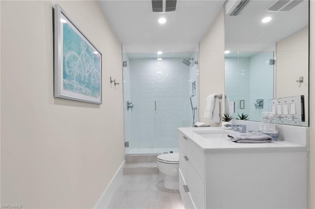4400 Gulf Shore Blvd N 506, Naples, FL 34103-20