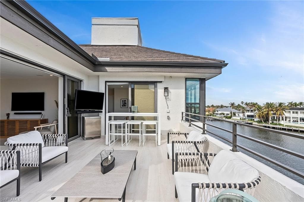 4400 Gulf Shore Blvd N 506, Naples, FL 34103-26