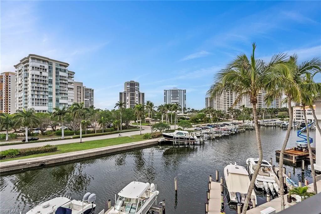 4400 Gulf Shore Blvd N 506, Naples, FL 34103-29
