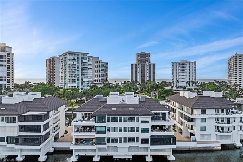 4400 Gulf Shore Blvd N 506, Naples, FL 34103-31