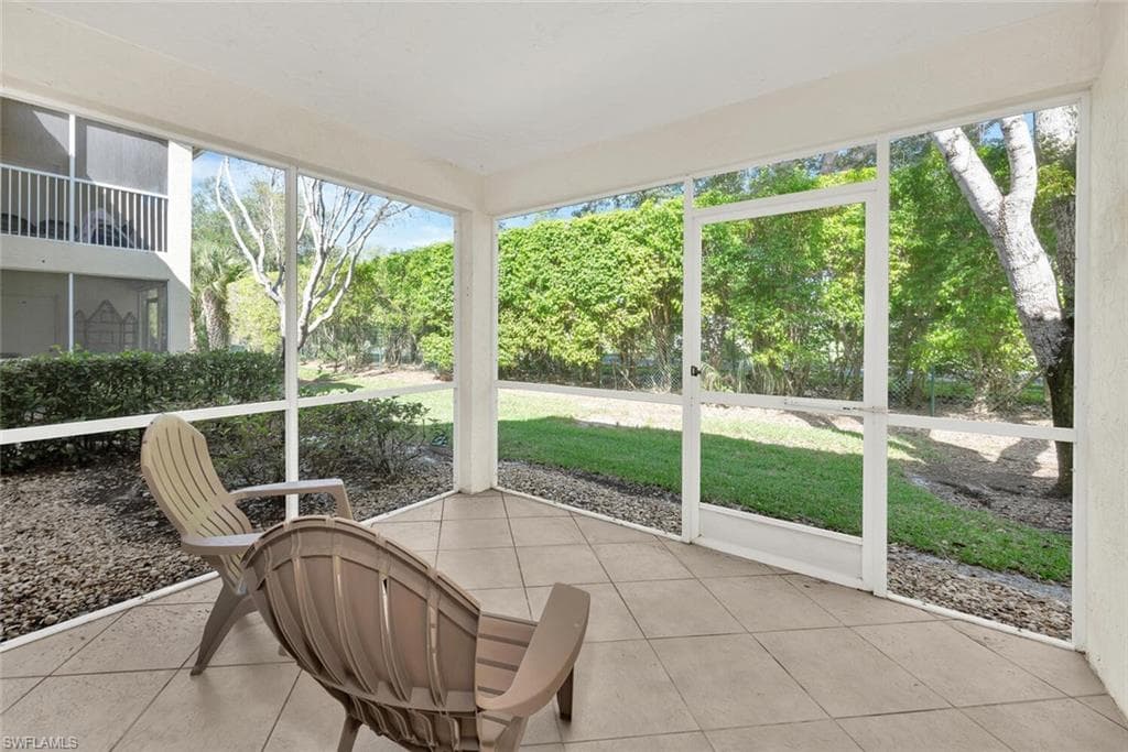 7774 Jewel Ln 103, Naples, FL 34109-11