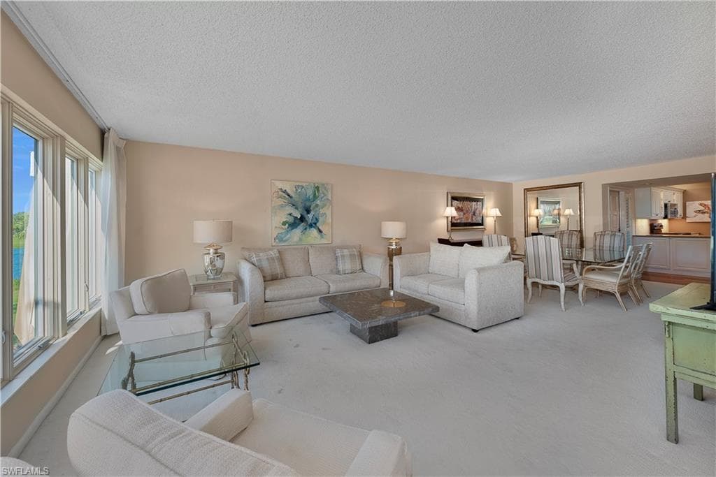 112 Wilderness Dr 224, Naples, FL 34105-11