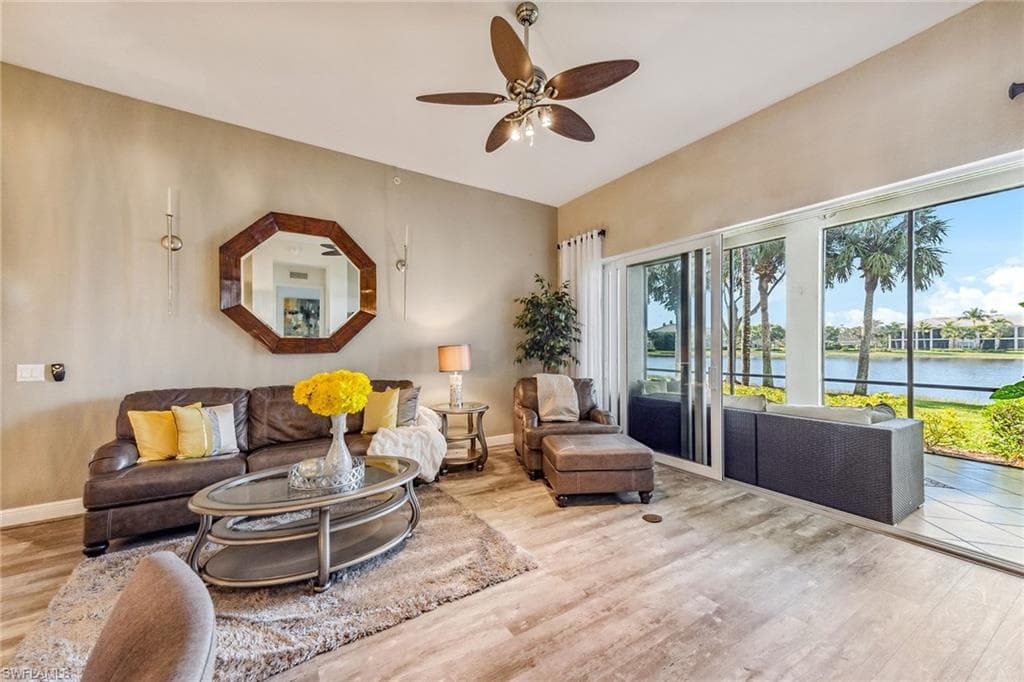 9275 Museo Cir 103, Naples, FL 34114-10