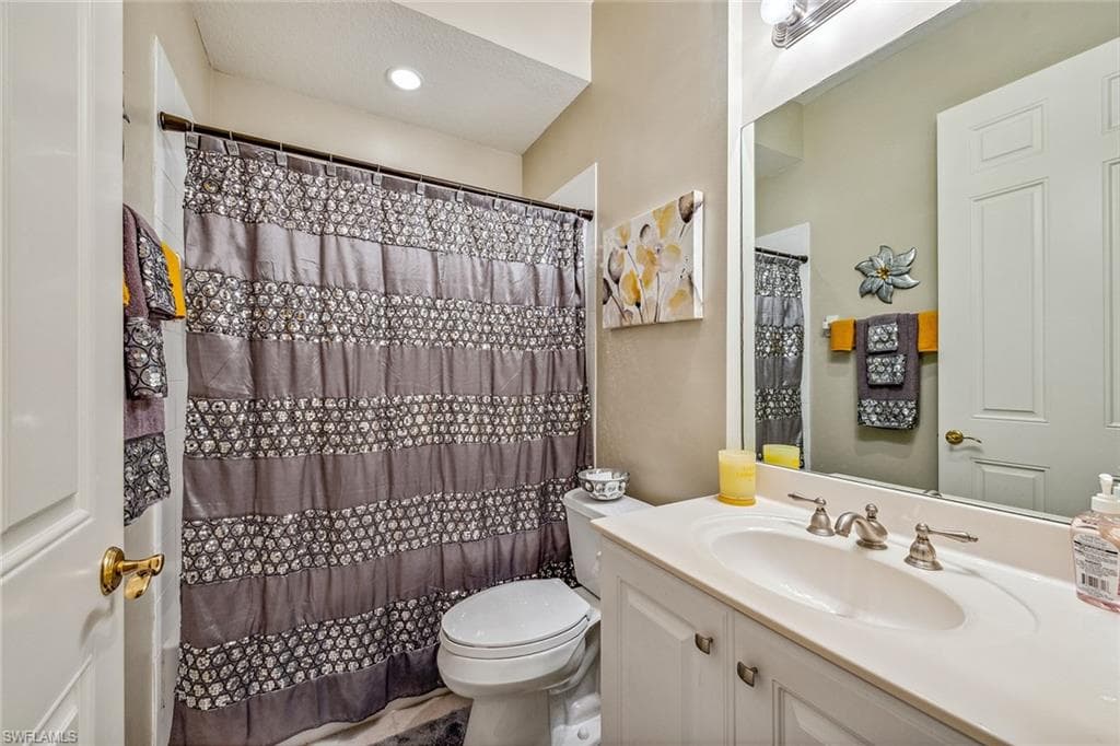 9275 Museo Cir 103, Naples, FL 34114-18