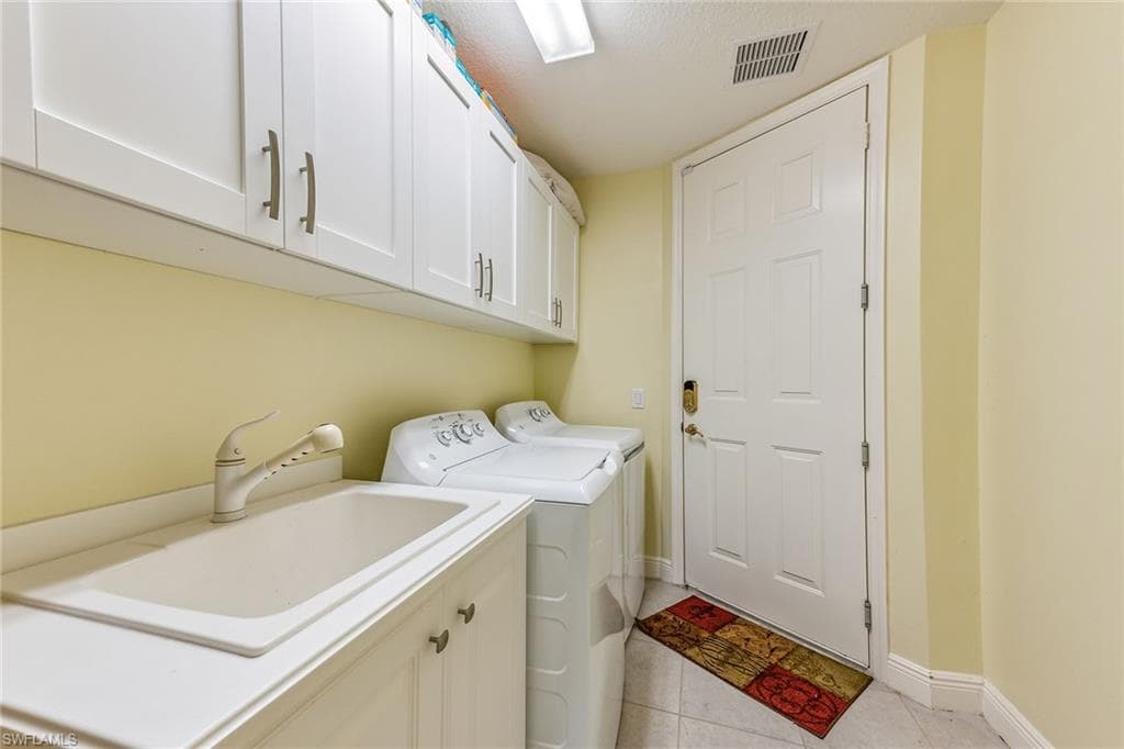 9275 Museo Cir 103, Naples, FL 34114-21