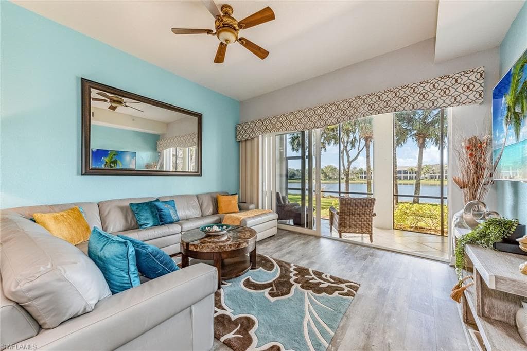 9275 Museo Cir 103, Naples, FL 34114-3