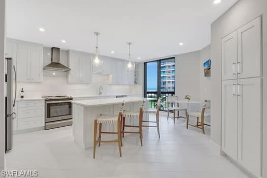 220 Collier Blvd 406, Marco Island, FL 34145-9