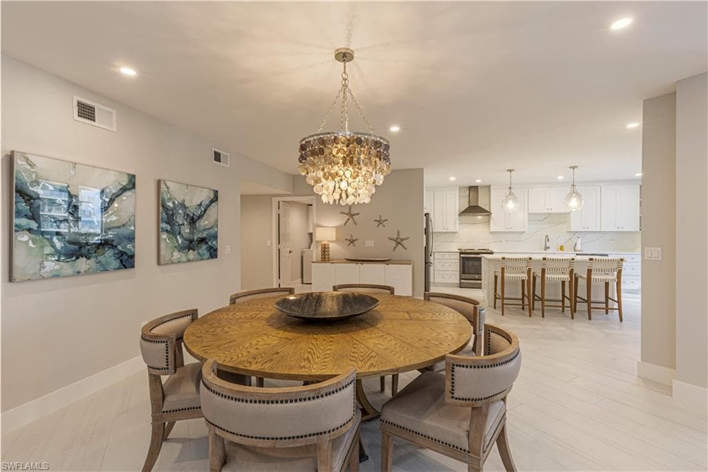 220 Collier Blvd 406, Marco Island, FL 34145-19