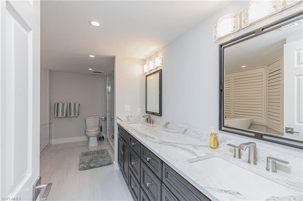 220 Collier Blvd 406, Marco Island, FL 34145-22