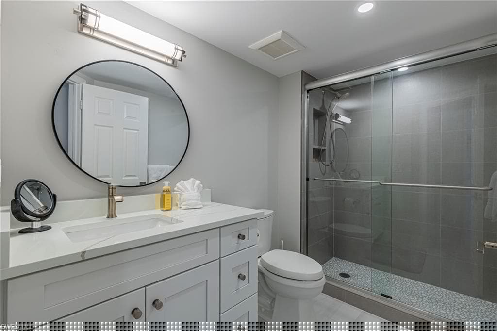 220 Collier Blvd 406, Marco Island, FL 34145-29