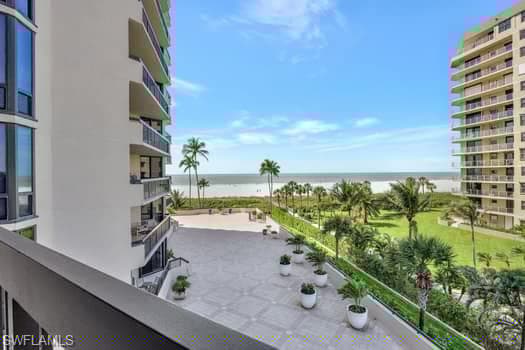 220 Collier Blvd 406, Marco Island, FL 34145-37