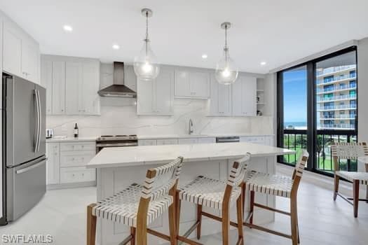 220 Collier Blvd 406, Marco Island, FL 34145-6