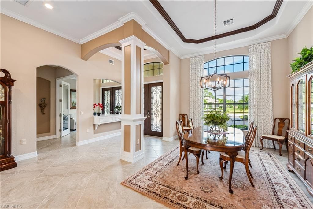 2280 Somerset Pl, Naples, FL 34120-10