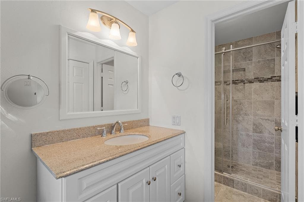 1335 Mainsail Dr 1315, Naples, FL 34114-14