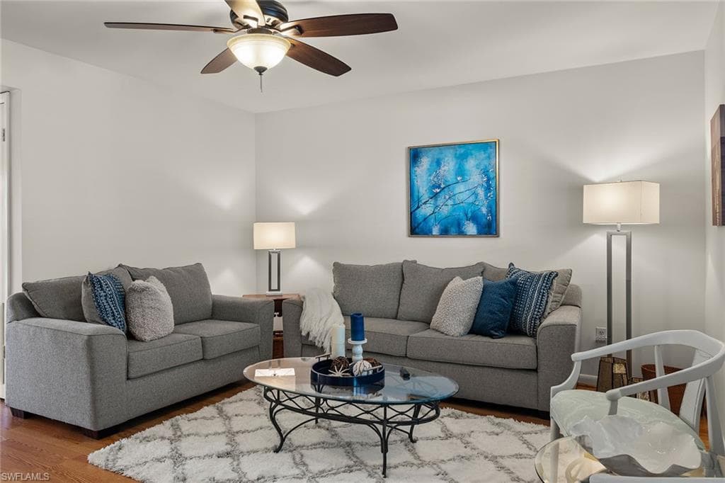 788 Park Shore Dr C19, Naples, FL 34103-4