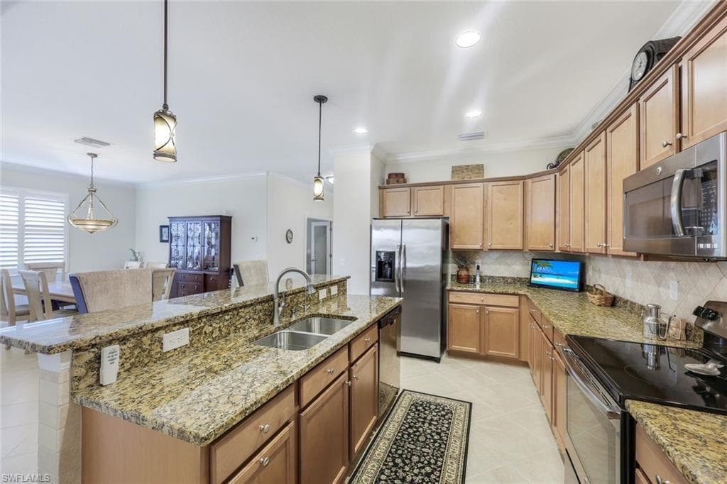 14701 Cranberry Ct, Naples, FL 34114-12