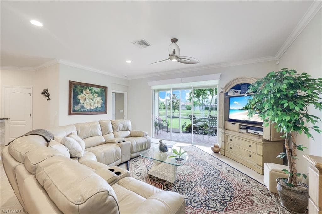 14701 Cranberry Ct, Naples, FL 34114-4