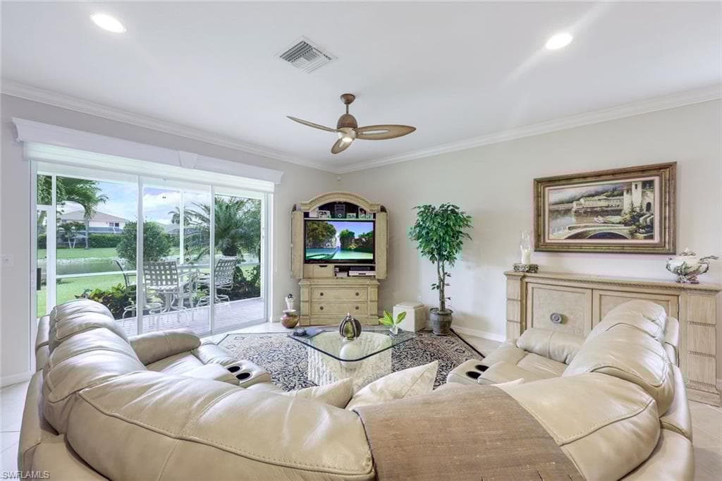 14701 Cranberry Ct, Naples, FL 34114-6