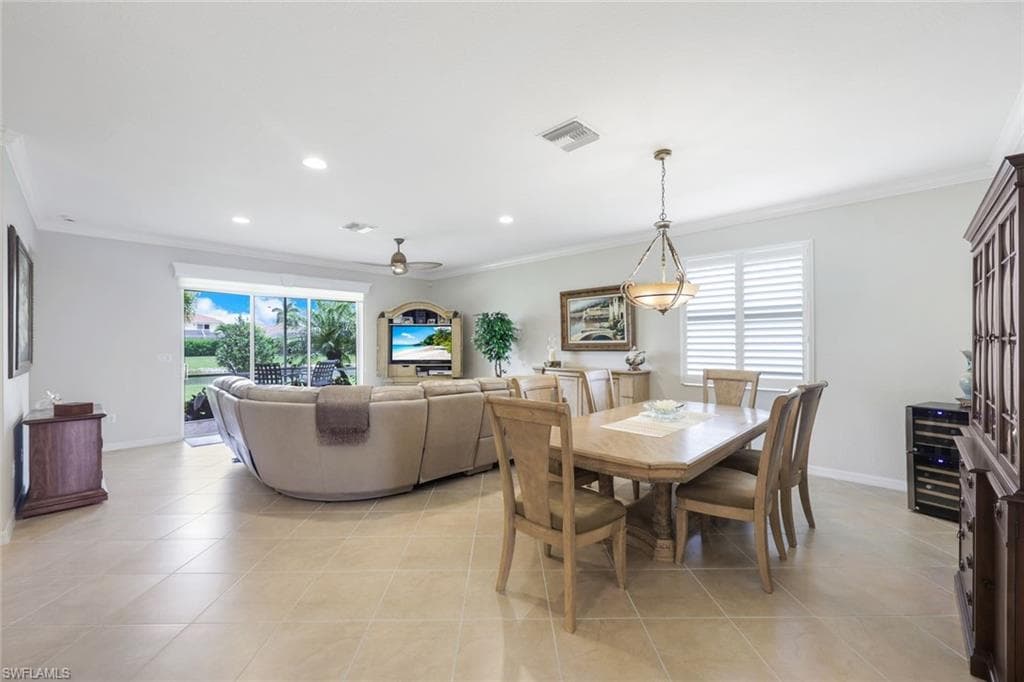 14701 Cranberry Ct, Naples, FL 34114-7