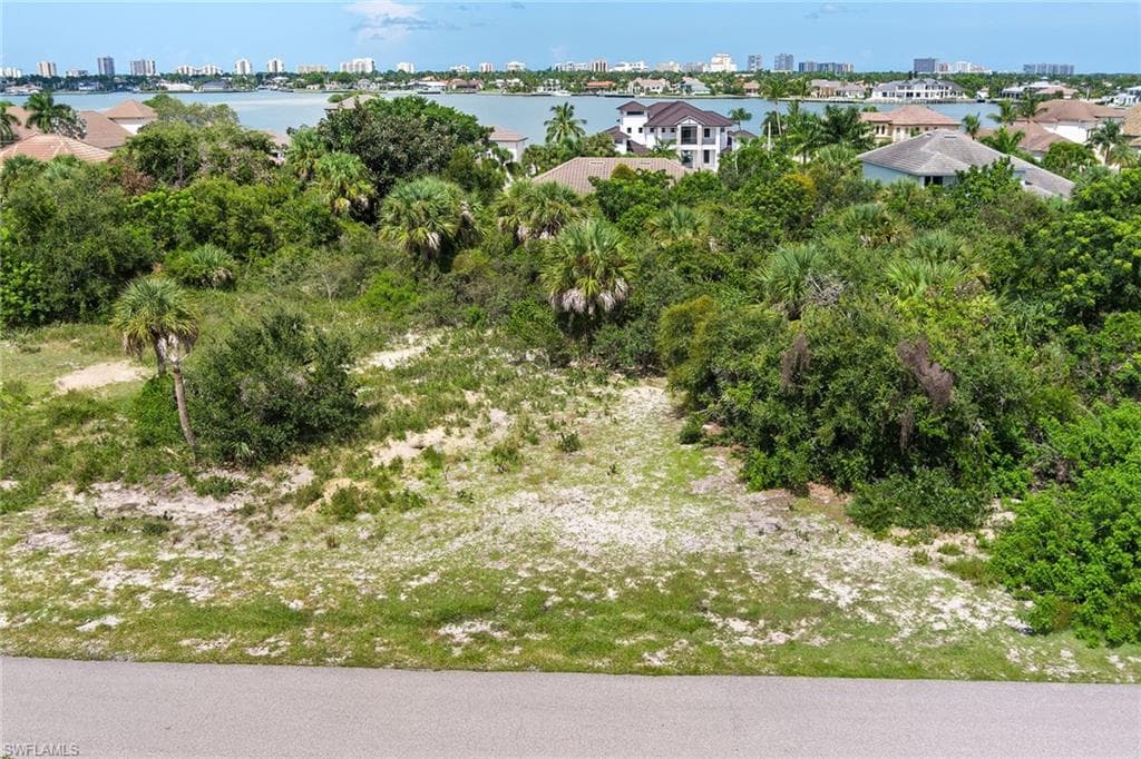 680 Inlet Dr, Marco Island, FL 34145-15