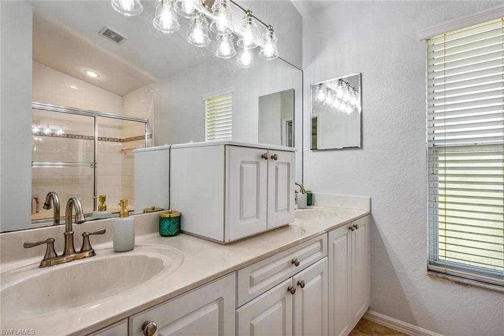 1862 Granada Dr, Marco Island, FL 34145-18