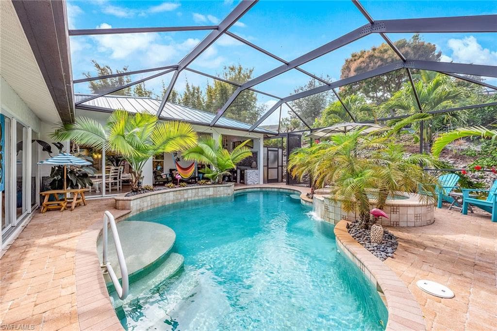1862 Granada Dr, Marco Island, FL 34145-28