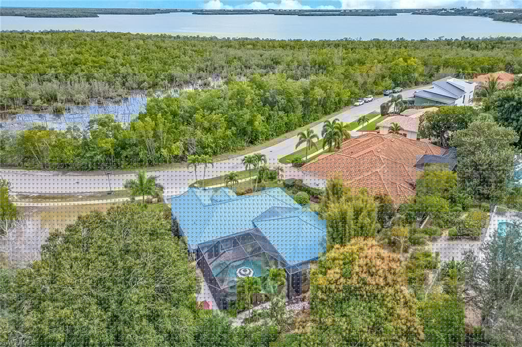 1862 Granada Dr, Marco Island, FL 34145-33