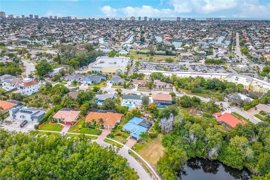 1862 Granada Dr, Marco Island, FL 34145-37