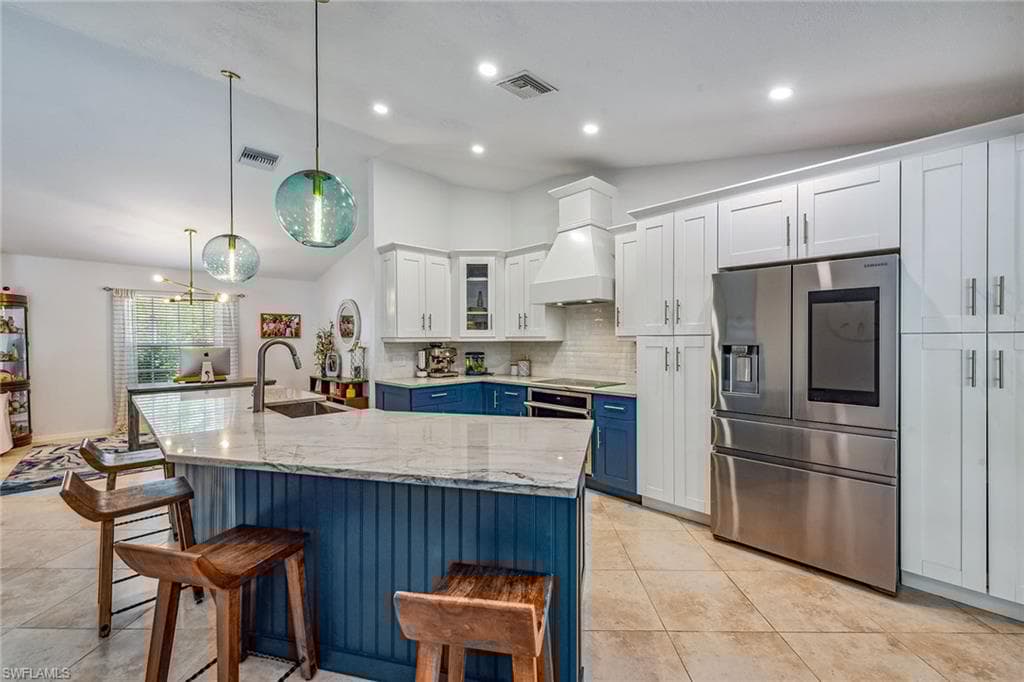 1862 Granada Dr, Marco Island, FL 34145-8