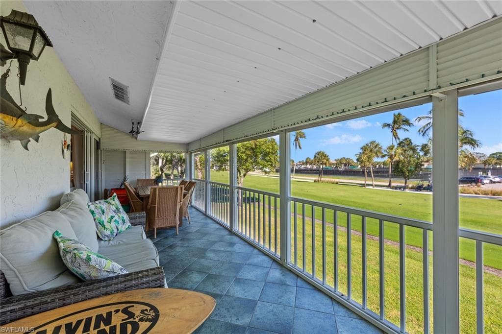 197 Harrison Rd 2, Naples, FL 34112-8