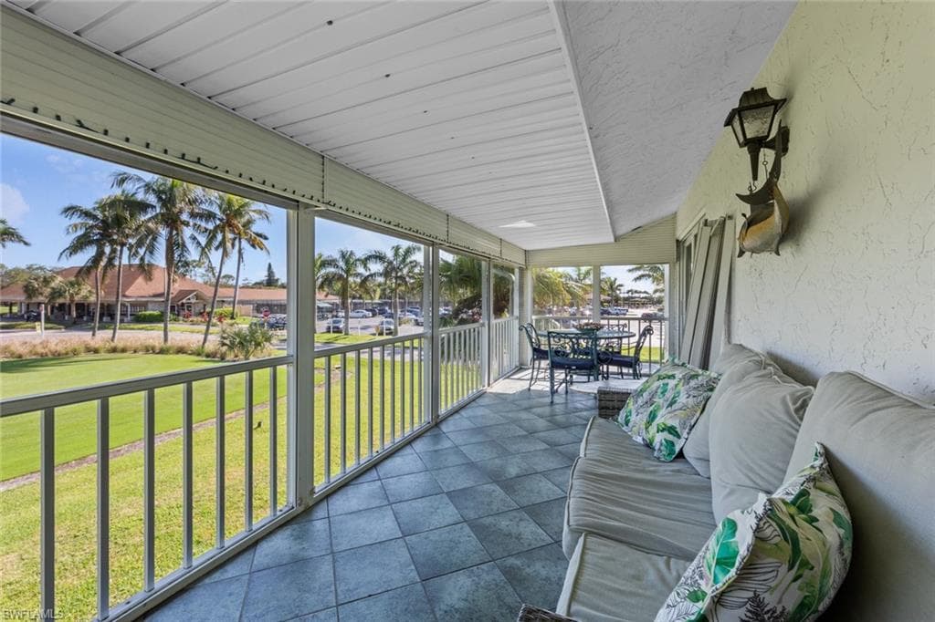 197 Harrison Rd 2, Naples, FL 34112-9