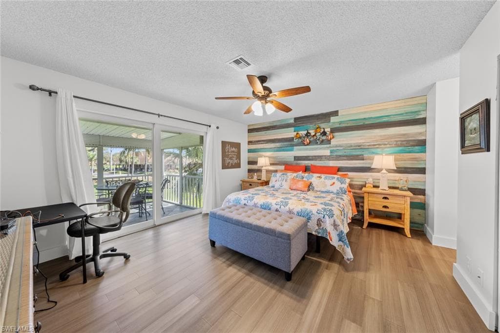 197 Harrison Rd 2, Naples, FL 34112-27