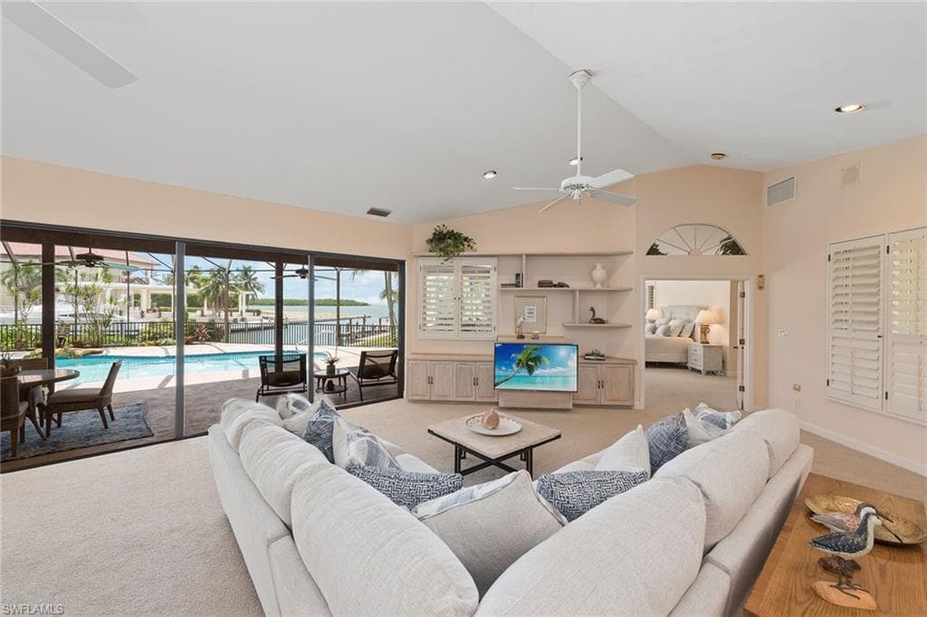1535 Caxambas Ct, Marco Island, FL 34145-4