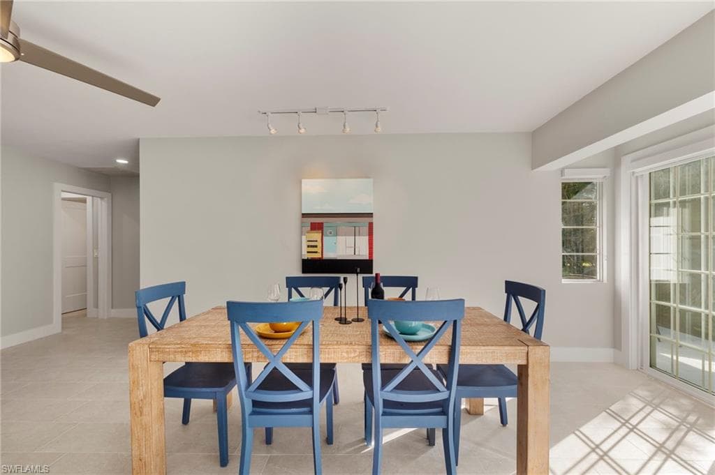 7 Crooked Ln, Naples, FL 34112-12