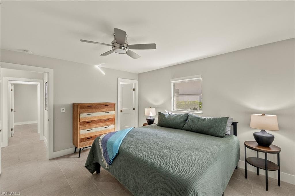 7 Crooked Ln, Naples, FL 34112-14