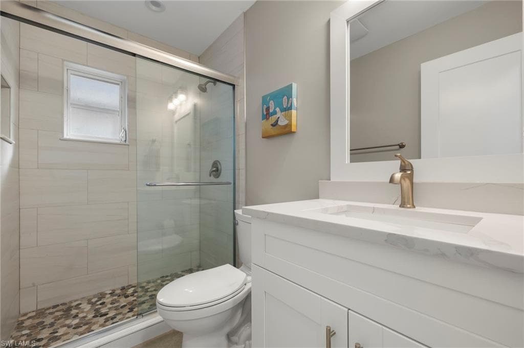 7 Crooked Ln, Naples, FL 34112-16