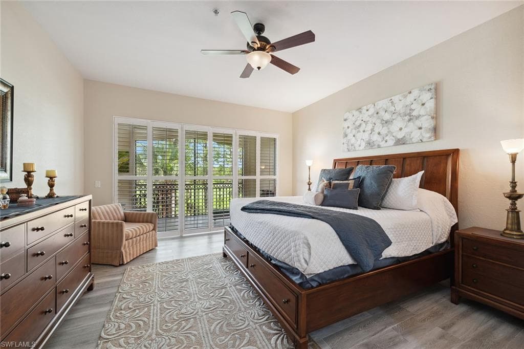 3755 Montreux Ln 201, Naples, FL 34114-16