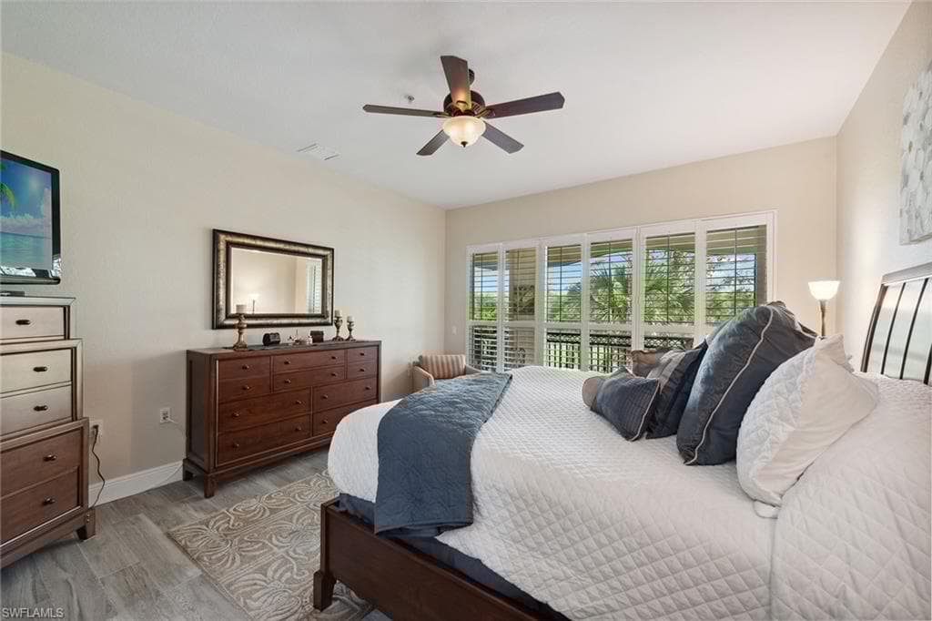 3755 Montreux Ln 201, Naples, FL 34114-17