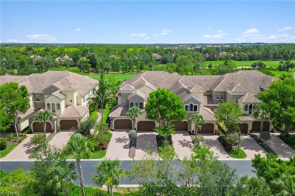 3755 Montreux Ln 201, Naples, FL 34114-2