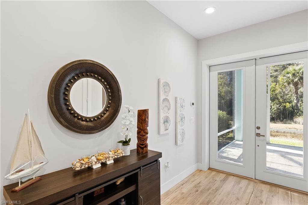 3967 Skyway Dr 14, Naples, FL 34112-9