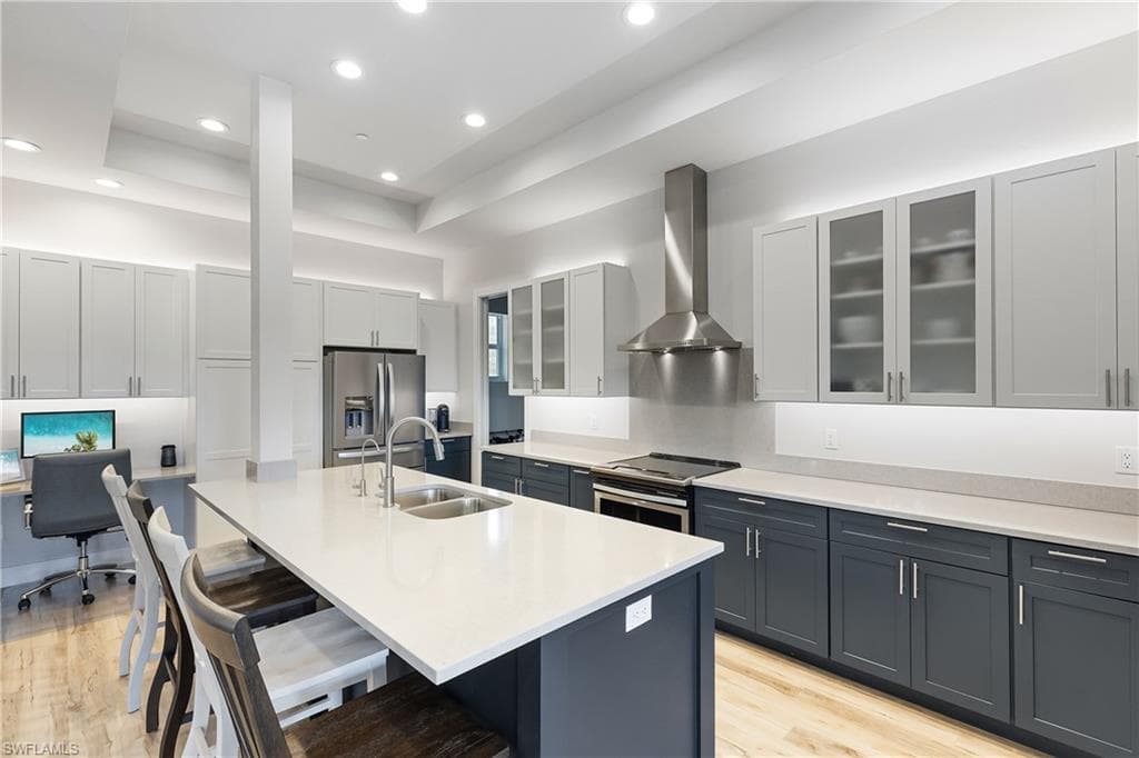 3967 Skyway Dr 14, Naples, FL 34112-11
