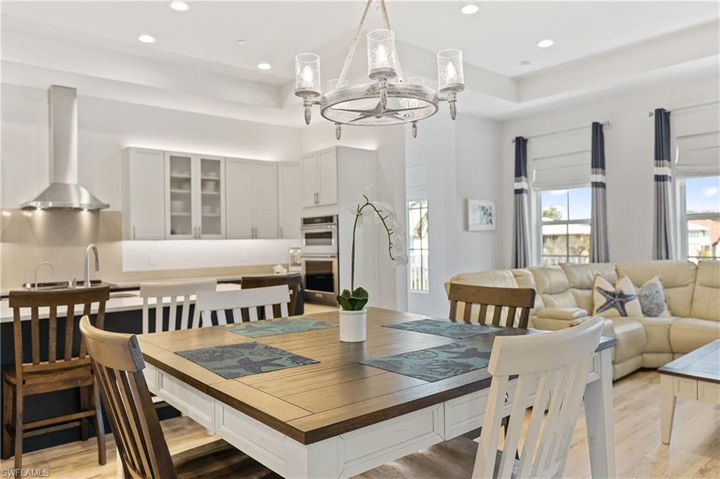 3967 Skyway Dr 14, Naples, FL 34112-23