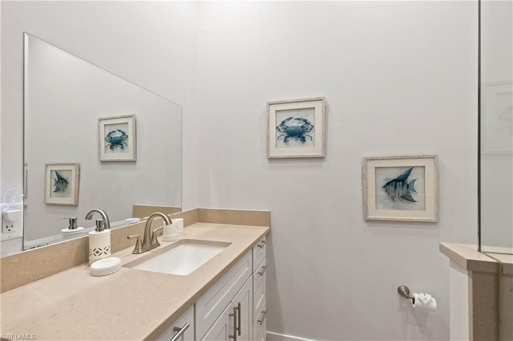 3967 Skyway Dr 14, Naples, FL 34112-29