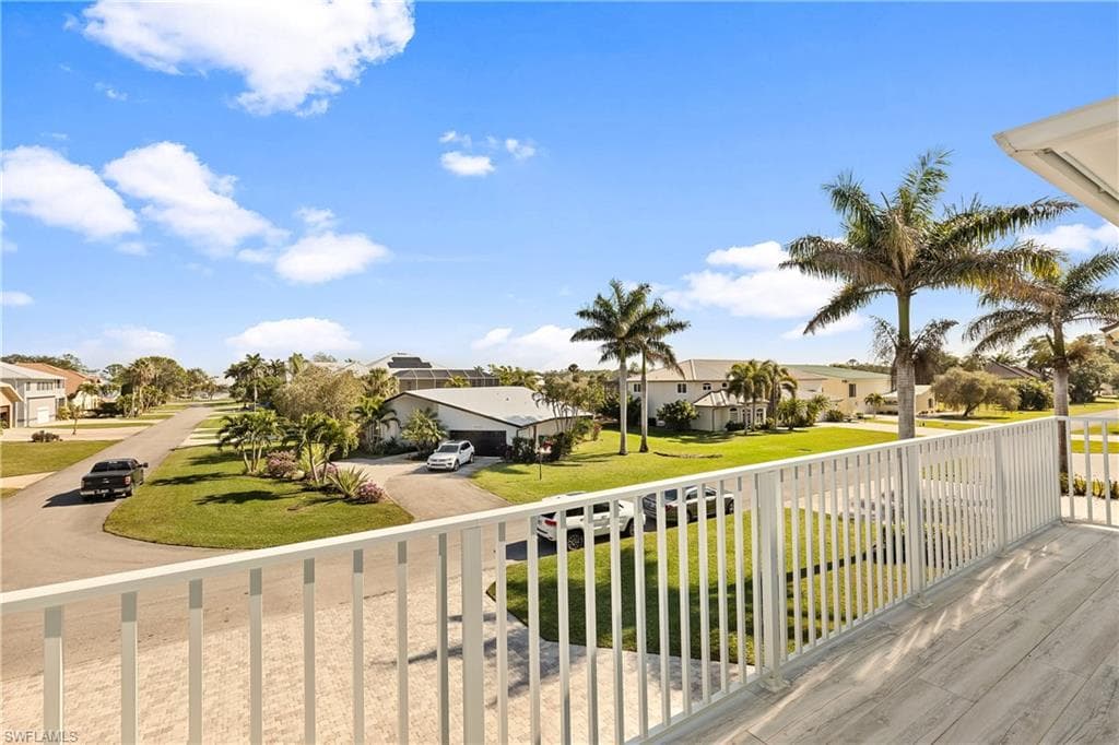 3967 Skyway Dr 14, Naples, FL 34112-5